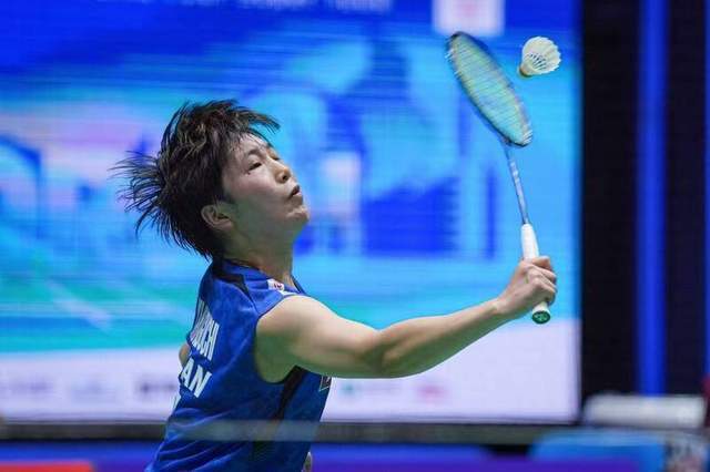 使得他在军 使得他在军